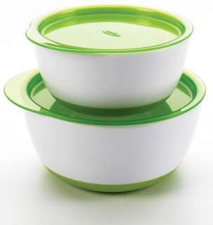 The Small and Large Bowl Sets high side walls help your child learn 