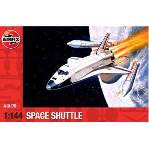  NASA Space Shuttle w/Boosters 1/144 Airfix: Toys & Games