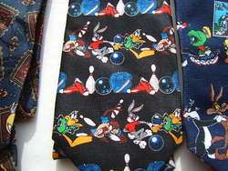 Looney Tunes Ties Bowling, Stamps, Bugs, Taz, ++++  