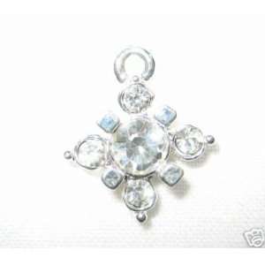 12 Swarovski Snowflake Pendants 10mm Silver/Crystal by BriannaBeads T1