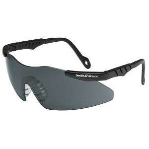   19824 EYEWEAR MINIMAGNUM BLACK FRAME GRAY LENS