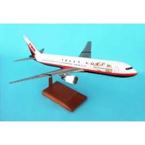  TWA Boeing 767 300 Model Airplane Toys & Games