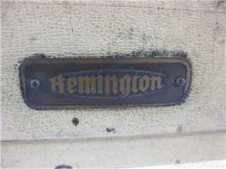 Antique Vintage Remington RCA Tube AM Radio  