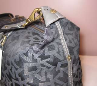 325 DKNY T&C Travel Duffel Carry On Luggage Gym Shoulder Bag Purse 