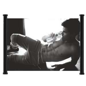  Taylor Lautner Sexy Fabric Wall Scroll Poster (24x16 