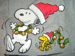   CHRISTMAS TSHIRT XL LAST ONE in GRAY SNOOPY AS SANTA CLAUSE BRAND NEW