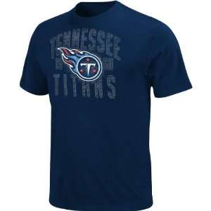 Tennessee Titans Team Shine T Shirt Small:  Sports 