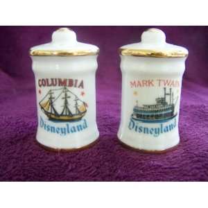  Disneyland Columbia and Mark Twain Salt and Pepper Shakers 