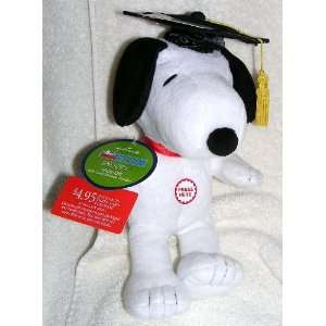   Hats Off Graduation Snoopy Gift Card Money Holder Doll Toys & Games