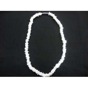  puka shell black+ white 2pcs 18 necklace 
