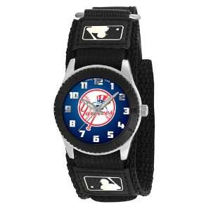   York Yankees Rookie Watch   Black (Top Hat Edition): Sports & Outdoors