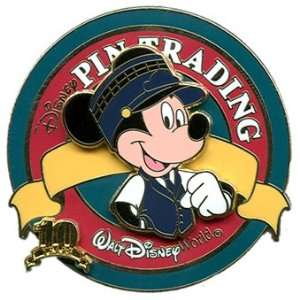   Disney World Railroad Attraction Conductor   Limited Edition Pin 78262