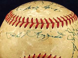 YANKEES 1952 MICKEY MANTLE Rare Vintage Team Signed (17 sigs 