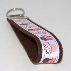  White Cupcakes 5   Brown   Fabric Keychain Key Fob Ring 