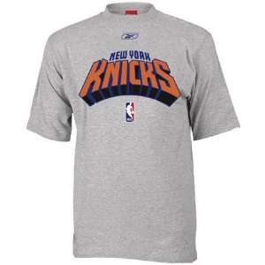  New York Knicks Official Team Font T Shirt Sports 