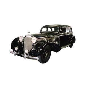    1/18 1938 Mercedes Benz 770K Signature Models: Toys & Games