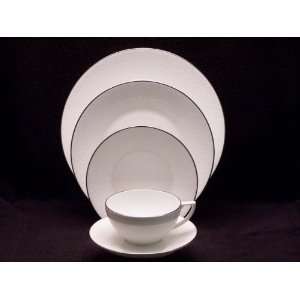   Whitework Four 5 Pc Place Setting(s) W/ Lunch Plate