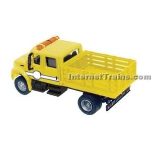   International 4300 2 Axle Crew Cab Stake Bed Truck   Yellow: Toys