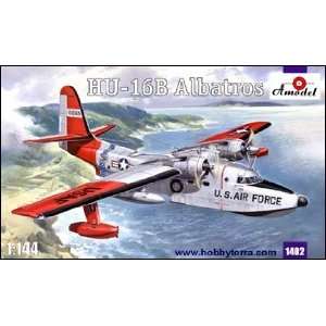   144 HU16B Albatros USAF Amphibian Aircraft (D) (Plasti Toys & Games