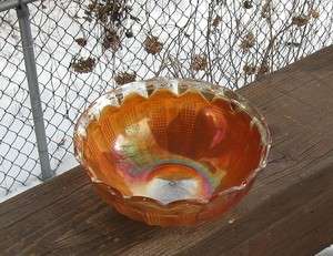 CARNIVAL GLASS BOWL IRIDESCENT GOLD OLD ONE !!  