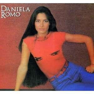  2 En 1 DANIELA ROMO Music