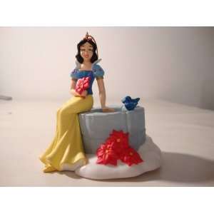  Disney Princess Snow White Light Up Ornament: Home 