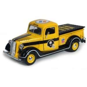    UD NFL 37 Ford Pick up Truck Pittsburgh Steelers