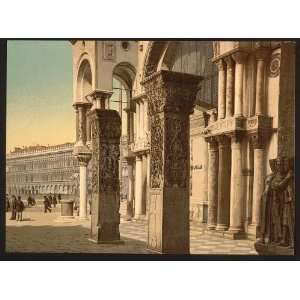  Columns of St. Marks Church, Venice, Italy: Home 