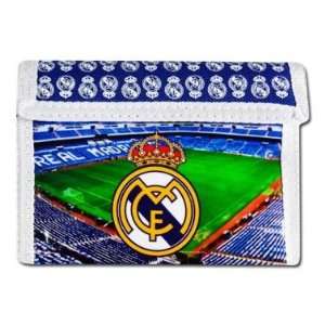 Real Madrid Stadium Wallet:  Sports & Outdoors