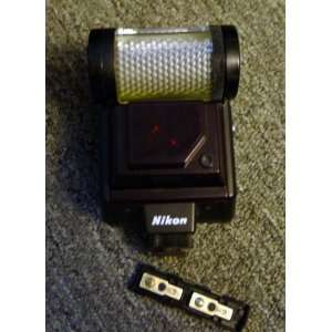  Nikon SB 20 Speedlight Electronic Camera Flash Camera 