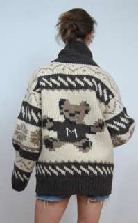 VTG Knit Varsity BEAR Cardigan Sweater Cowichan Jumper Full Zip Shawl 
