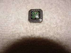 VINTAGE VERY OLD COLLECTIBLE AWARD FIFTH PIN  