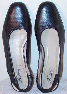 Trotters Black Low Heel Slingbacks Shoes, Size 11M  