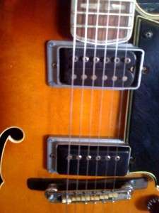   AE 11 AE11 Pre Lawsuit ES 175 Gibson Strings Excellent Condition