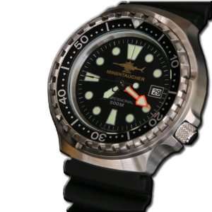   Uhr 500 Meter D UH 10072 A MITA schwarzes Blatt  Uhren