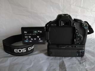 Canon 600d dSLR w/ Battery Grip, 4 Batteries & 18 55mm IS Lens Ex 