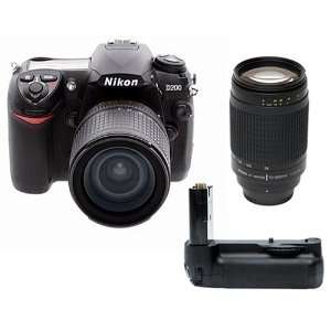  Nikon D200 10.2MP Digital SLR Camera + Nikon 18 135mm f/3 