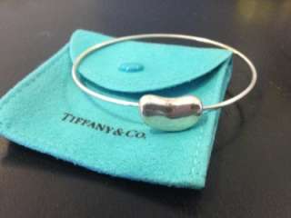 Tiffany & Co. Elsa Peretti Sterling Silver Bean Bracelet Bangle Rare 