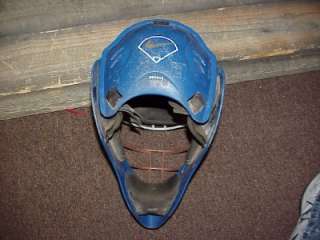   COMPETITVE CATCHERS MASK GREAT STYLE AND DESIGN GREAT MASK  