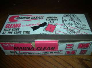 MAGNA CLEAN WINDOW CLEANING KIT DOES BOTH SIDES AT ONCE  
