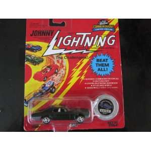  Custom Thunderbird (dark green) Series 2 Johnny Lightning 