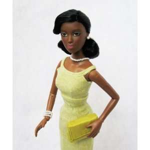  Madame Alexander   Ivy 16 Doll African American Paris 